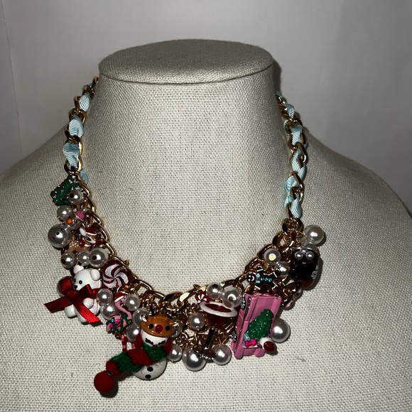 NWT Betsey Johnson Christmas Charm Necklace Faux Pearl Holiday Cluster STATEMEN - Picture 3 of 10